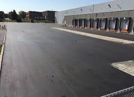 Best Asphalt Driveway Installation  in , LA